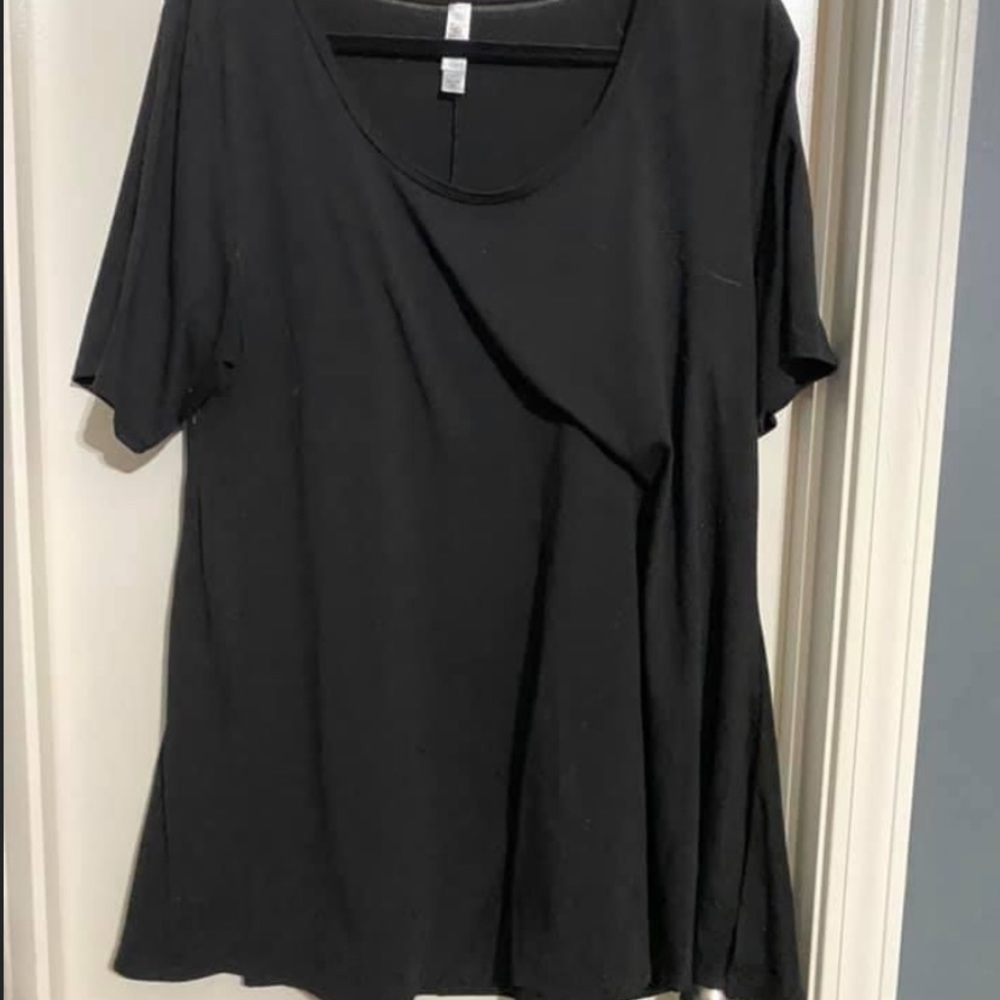 Lularoe perfect t